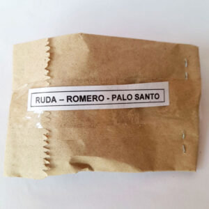 Defumación Pachamama Descarga energía y abundancia Ruda Romero y palo santo