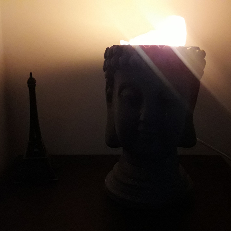 Lámpara de Sal del Himalaya Cabeza de Buda