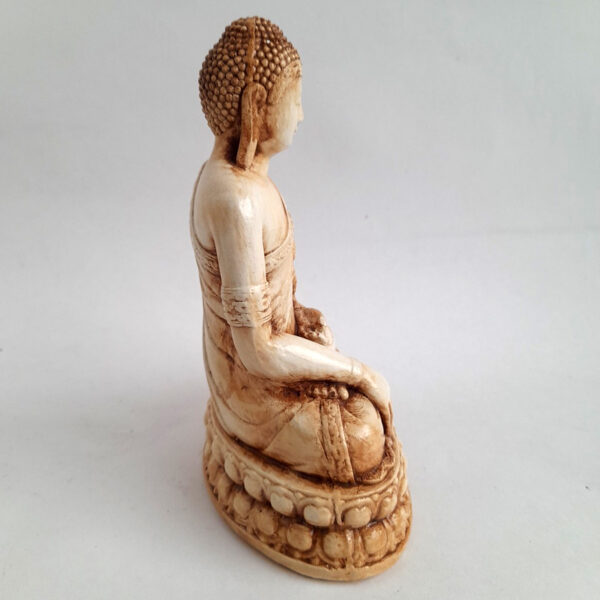 Figura Buda Mano a Tierra Flor de Loto 17cm
