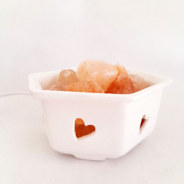 Lámpara de Sal del Himalaya Hexagonal con Corazones Blanca