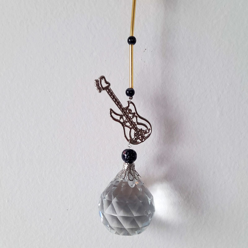 Colgante Armonizador Atrapasoles Guitarra con Esfera de 4cm