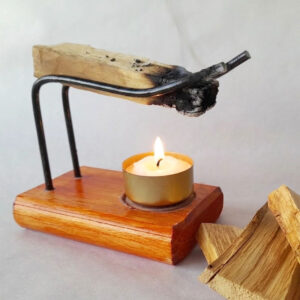 Soporte Quemador de Palo Santo de Hierro y Madera Oscura + 50gr de Palo santo + 1 Vela